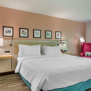 One-Bedroom King Suite